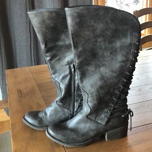 🌸 1 DAY SALE 🌸 NWOT Madden Girl boots 7.5 HOT!